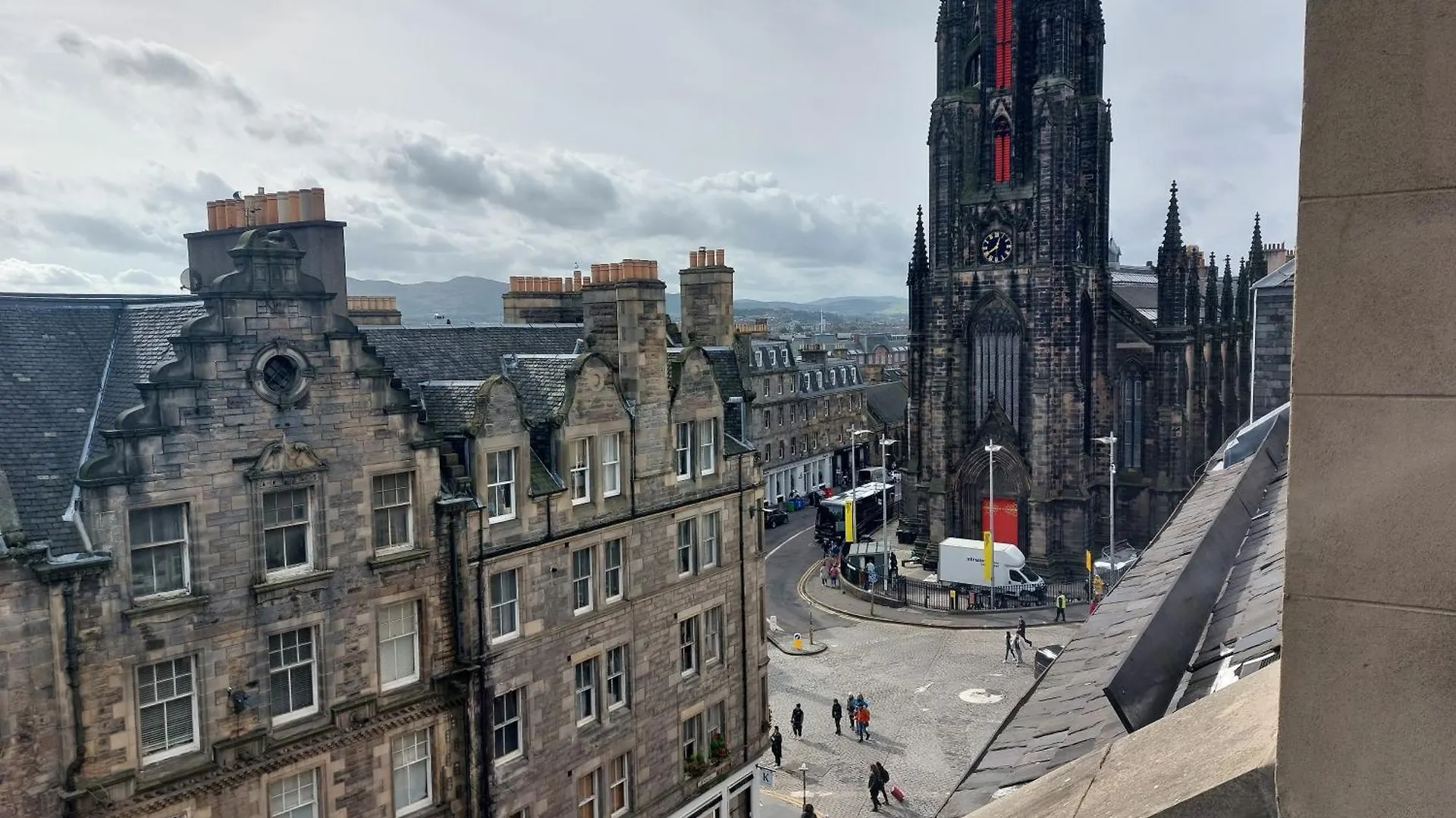 Stunning 5Br Royal Mile Penthouse Apartment Edinburgh 0*,