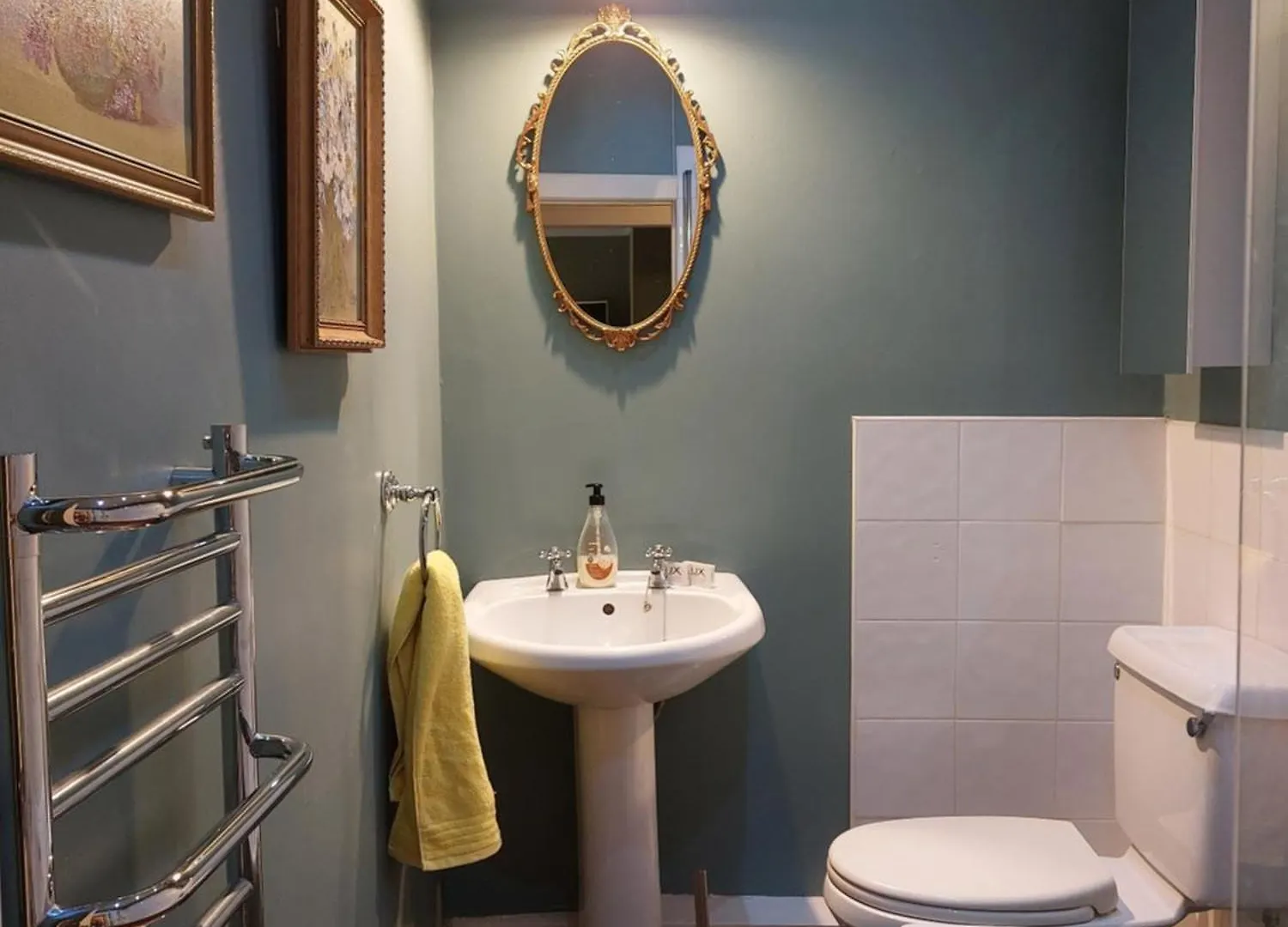 Stunning 5Br Royal Mile Penthouse Apartment Edinburgh 0*,  United Kingdom