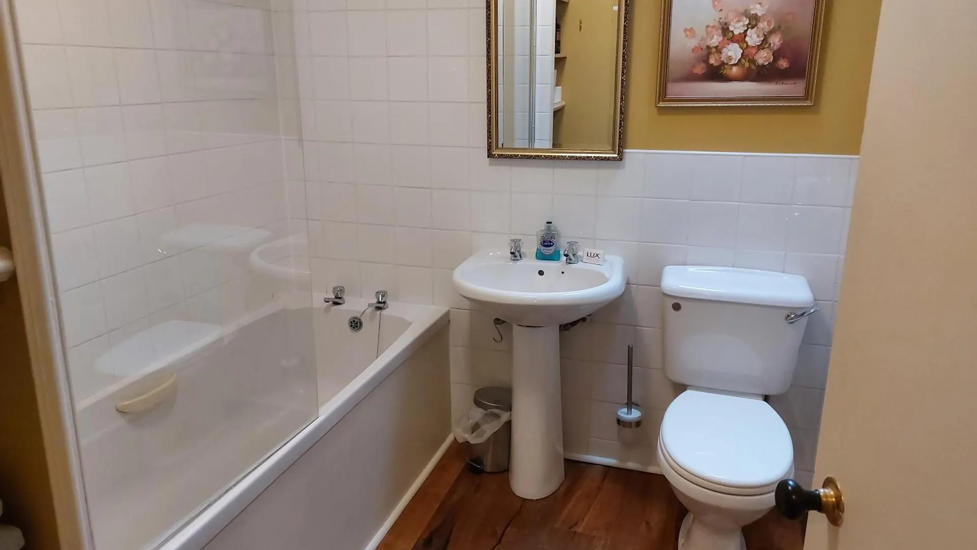 Stunning 5Br Royal Mile Penthouse Apartment Edinburgh