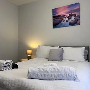 Apartment Urban Oasis:perfect In City, Edinburgh