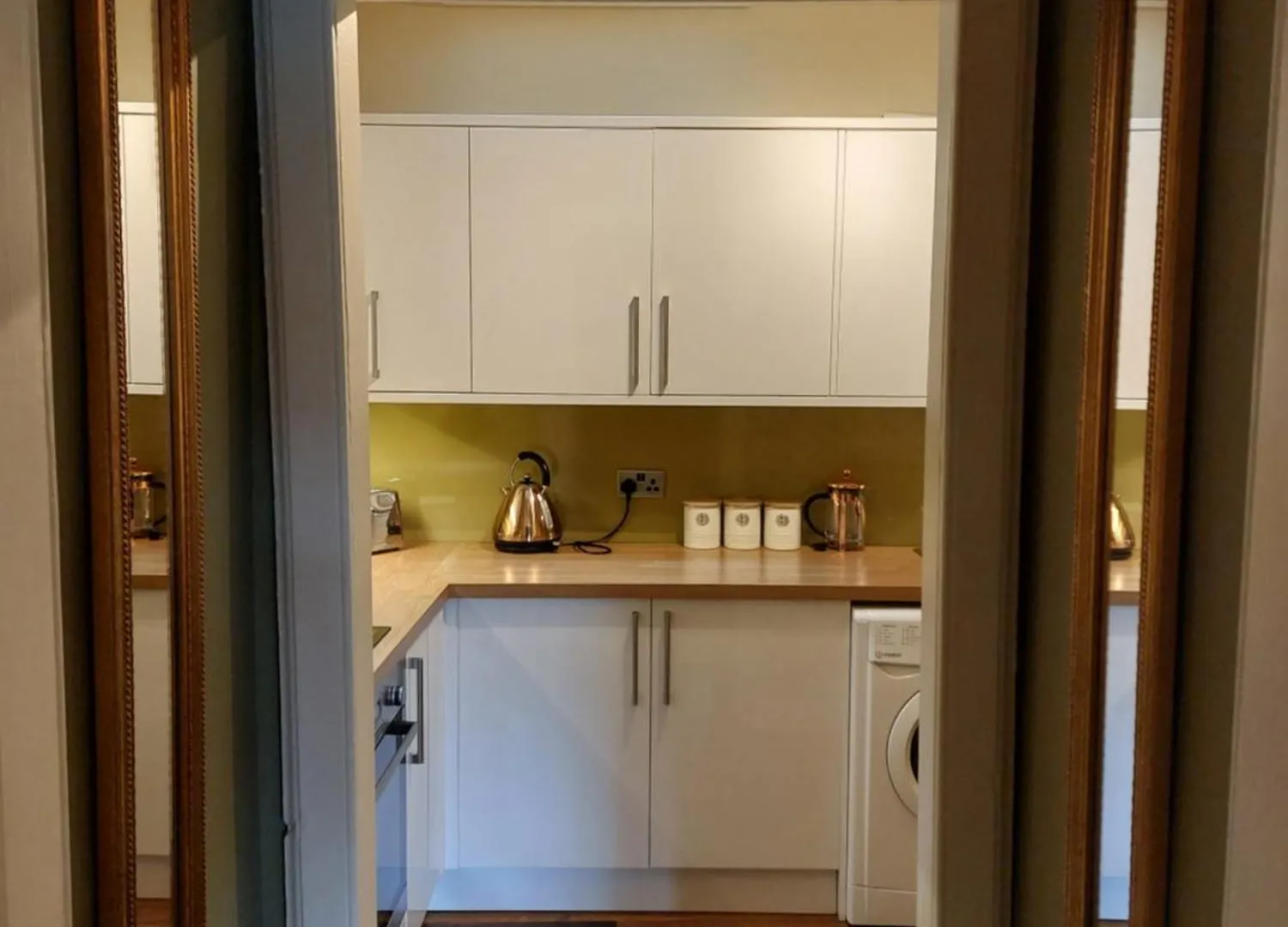 Stunning 5Br Royal Mile Penthouse Apartment Edinburgh